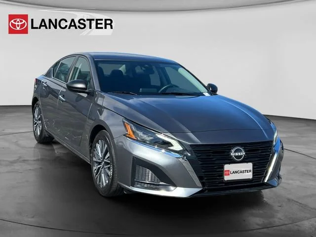 2025 Nissan Altima