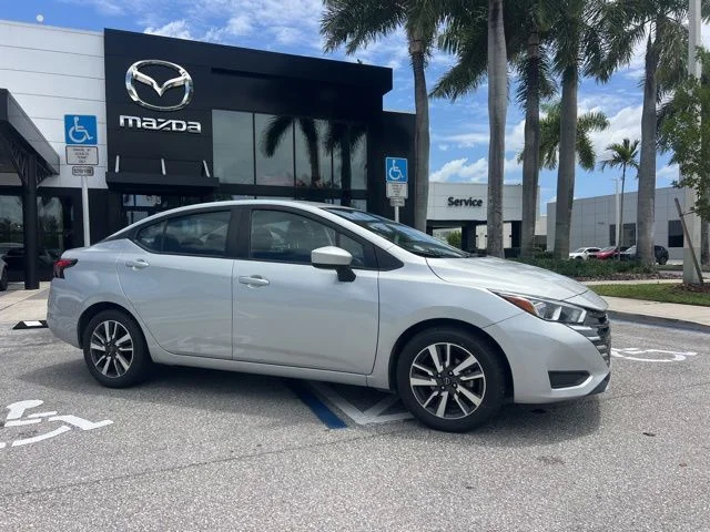 Used 2024 Silver Nissan 1.6 SV image 5