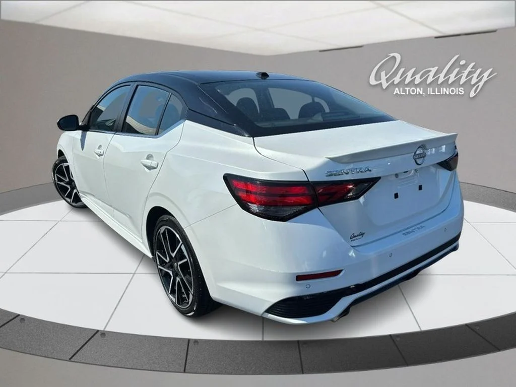 Used 2025  Nissan SR image 6