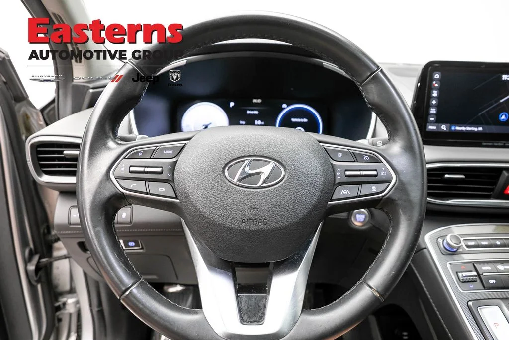 Used 2023 Silver Hyundai SEL image 12
