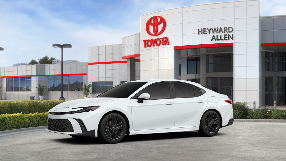 New 2026 Ice Cap Toyota SE image 32