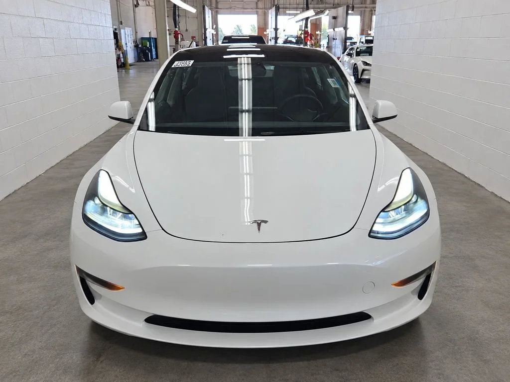 Used 2023 White Tesla Base image 7