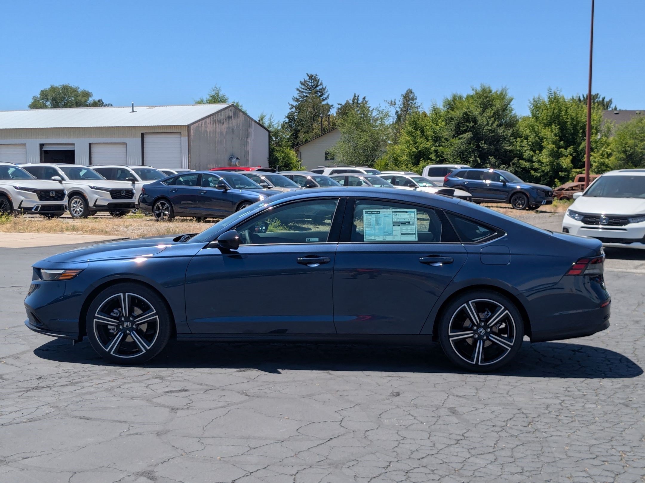 New 2026 Canyon River Blue Metallic Honda SE image 7