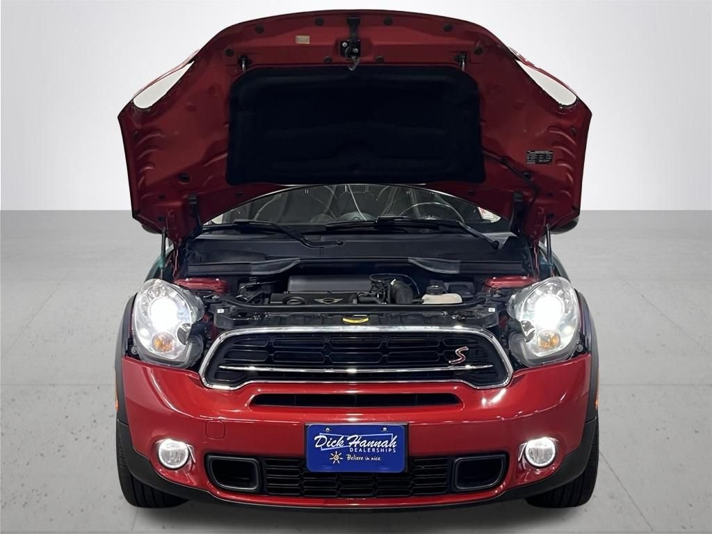 Used 2016 Red MINI Base image 5