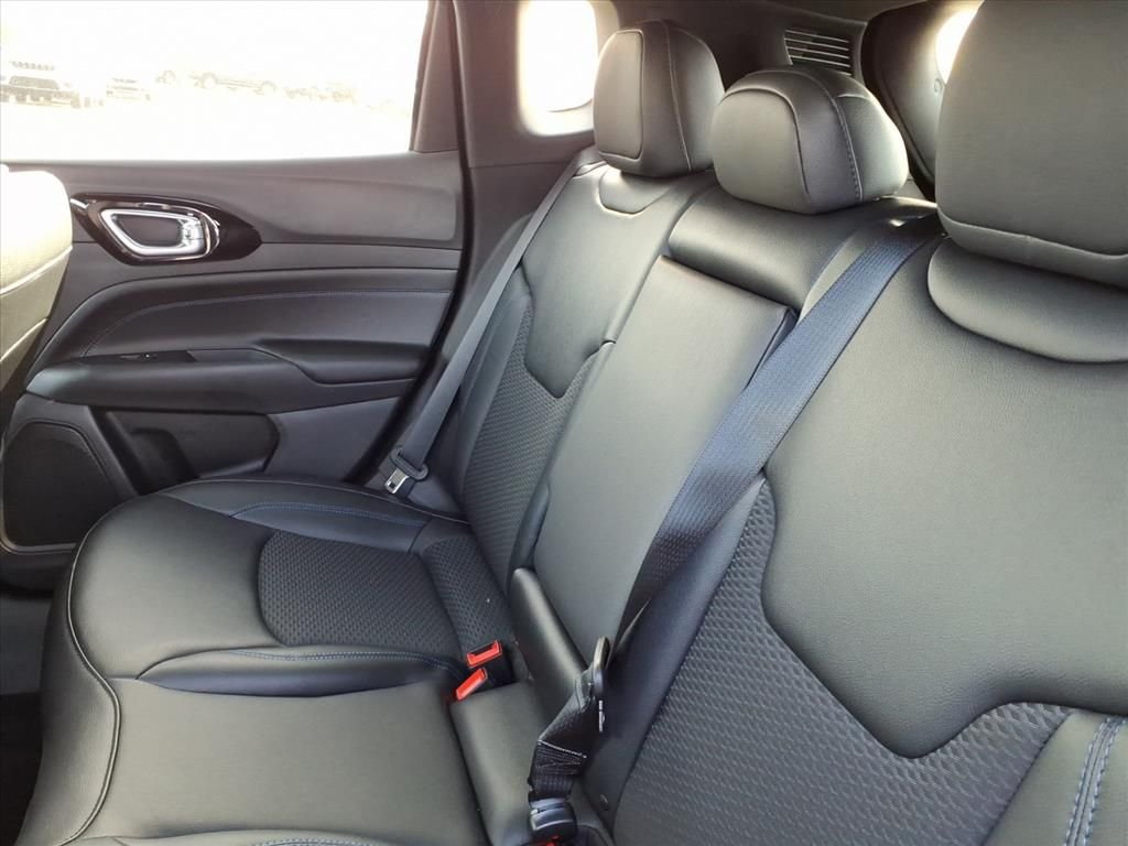 2026 Jeep Compass Altitude Special Edition - Photo 12
