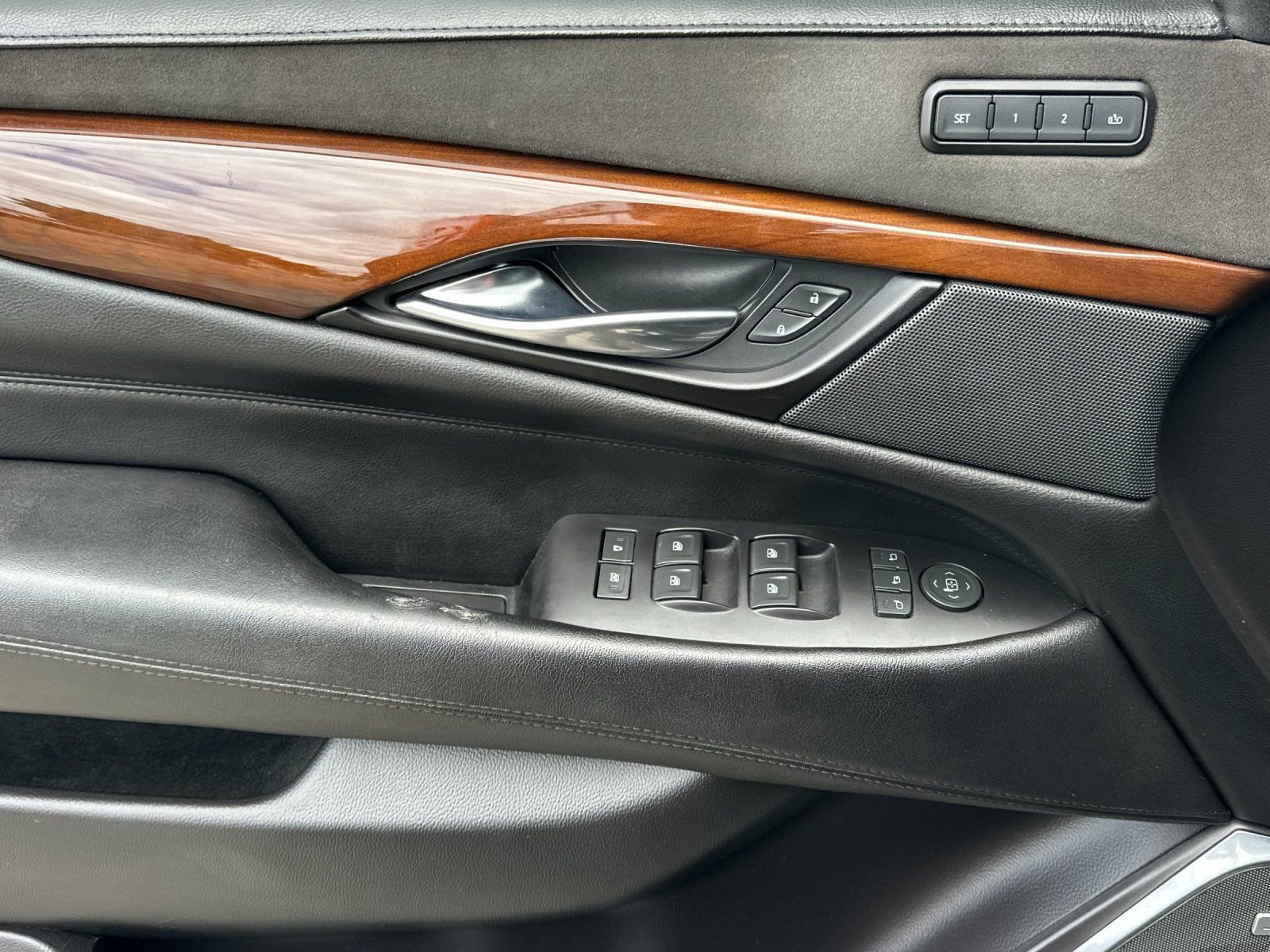 Used 2020 Black Raven Cadillac Luxury image 10
