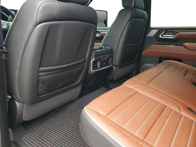 Used 2026 Onyx Black GMC Denali Ultimate image 23