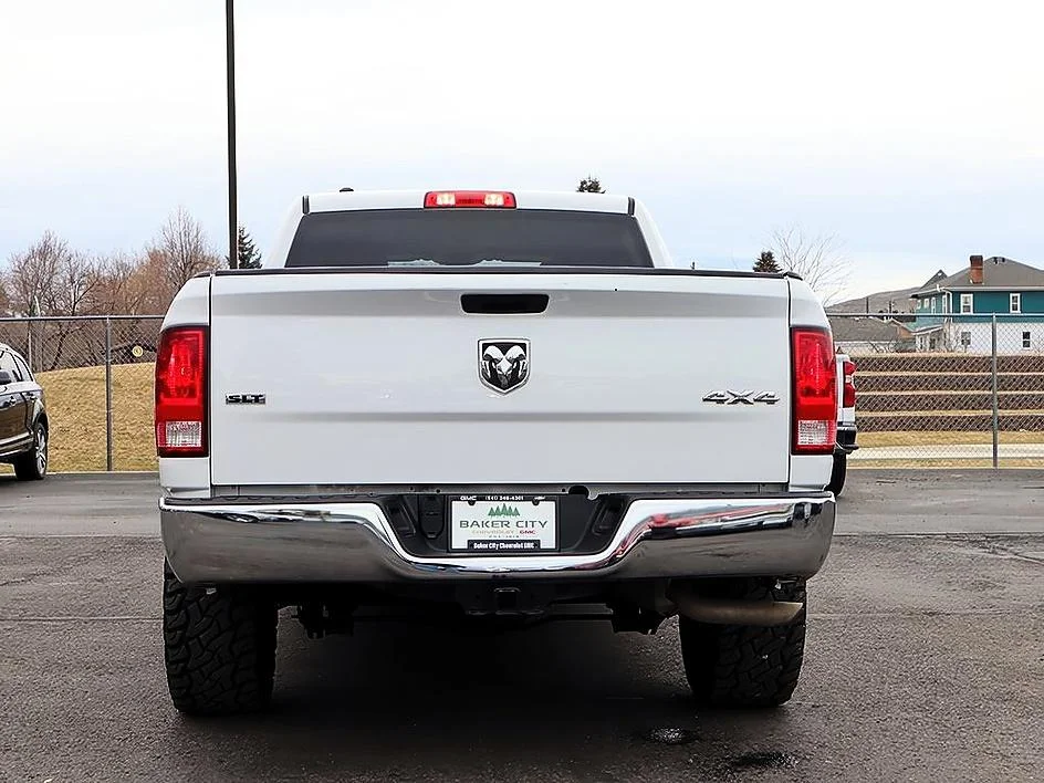Used 2022 Bright White Ram SLT image 6