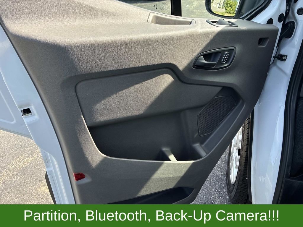 Used 2025 White Ford Base image 18