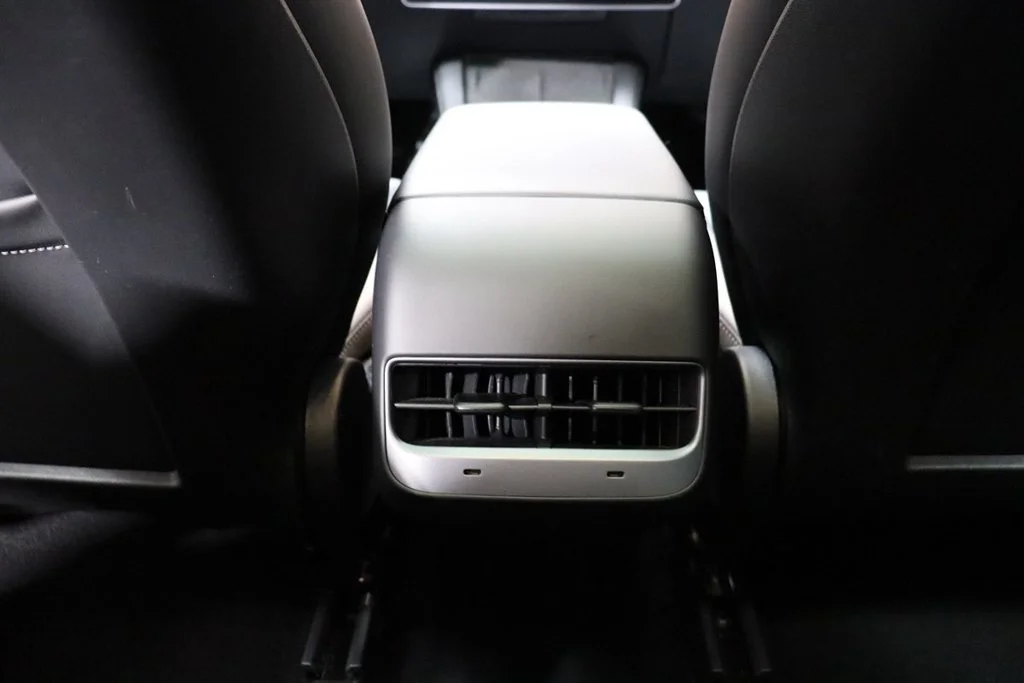 Used 2023 Pearl White Multi-Coat Tesla Base image 44