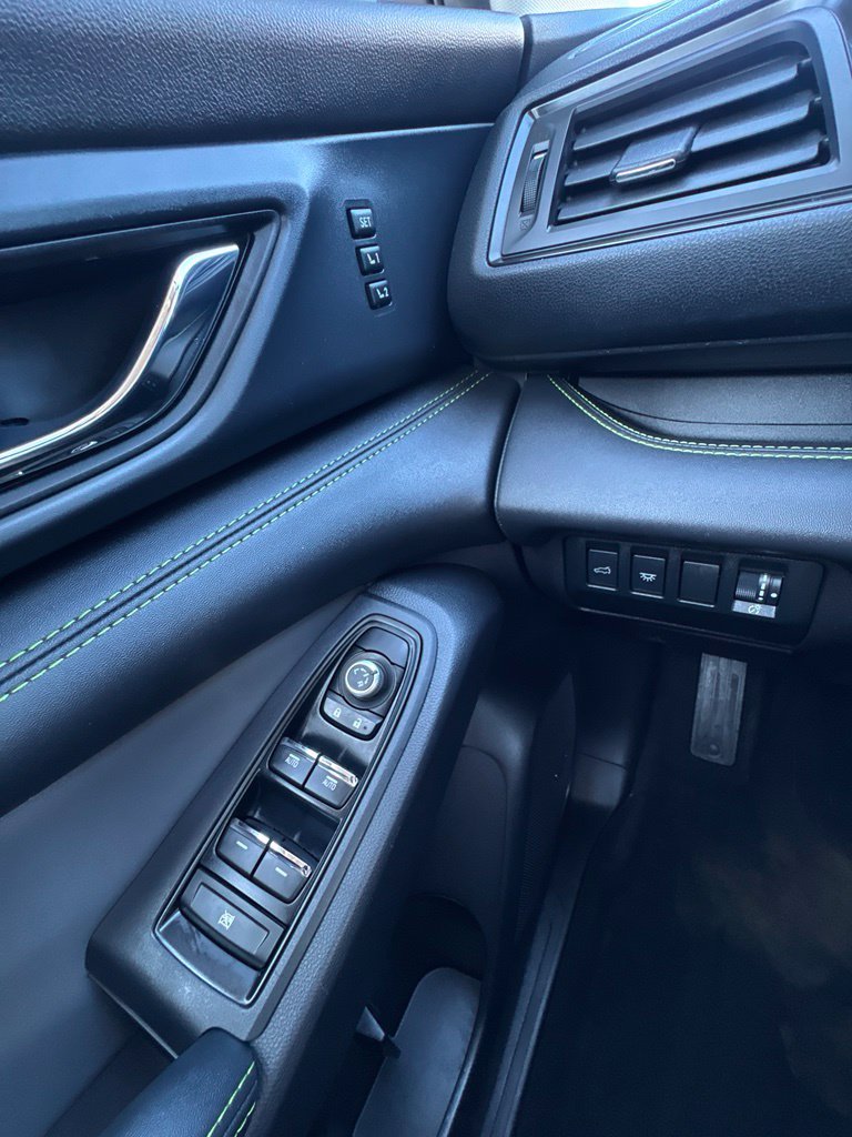 Used 2023 Crystal Black Silica Subaru Onyx Edition image 15