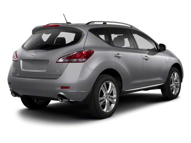 Used 2013 Super Black Clearcoat Nissan LE image 5