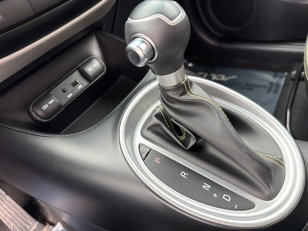 Used 2014 Gray Kia + image 16