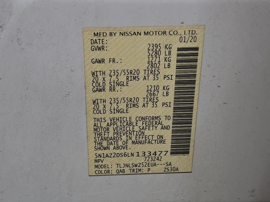 Used 2020 White Nissan Platinum image 38