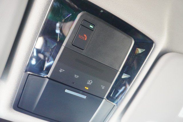 2025 Mitsubishi Outlander SE - Photo 35