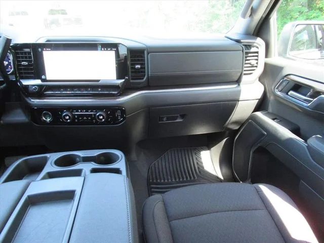 Used 2024 Gray Chevrolet LT image 14