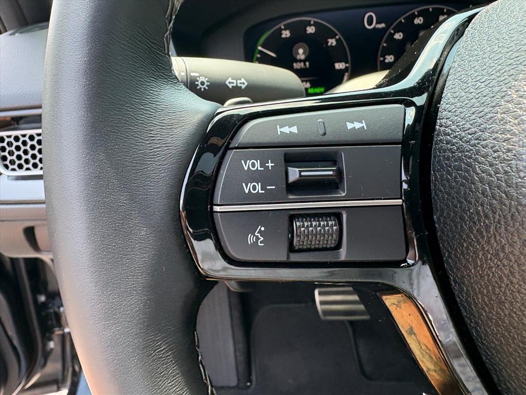 2026 Honda Civic Hatchback Sport Touring - Photo 11