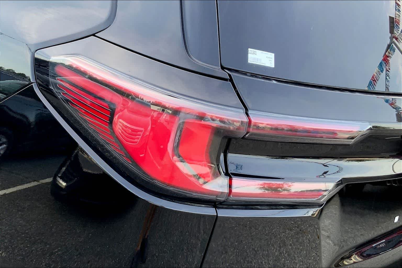2025 GMC Acadia Elevation - Photo 14