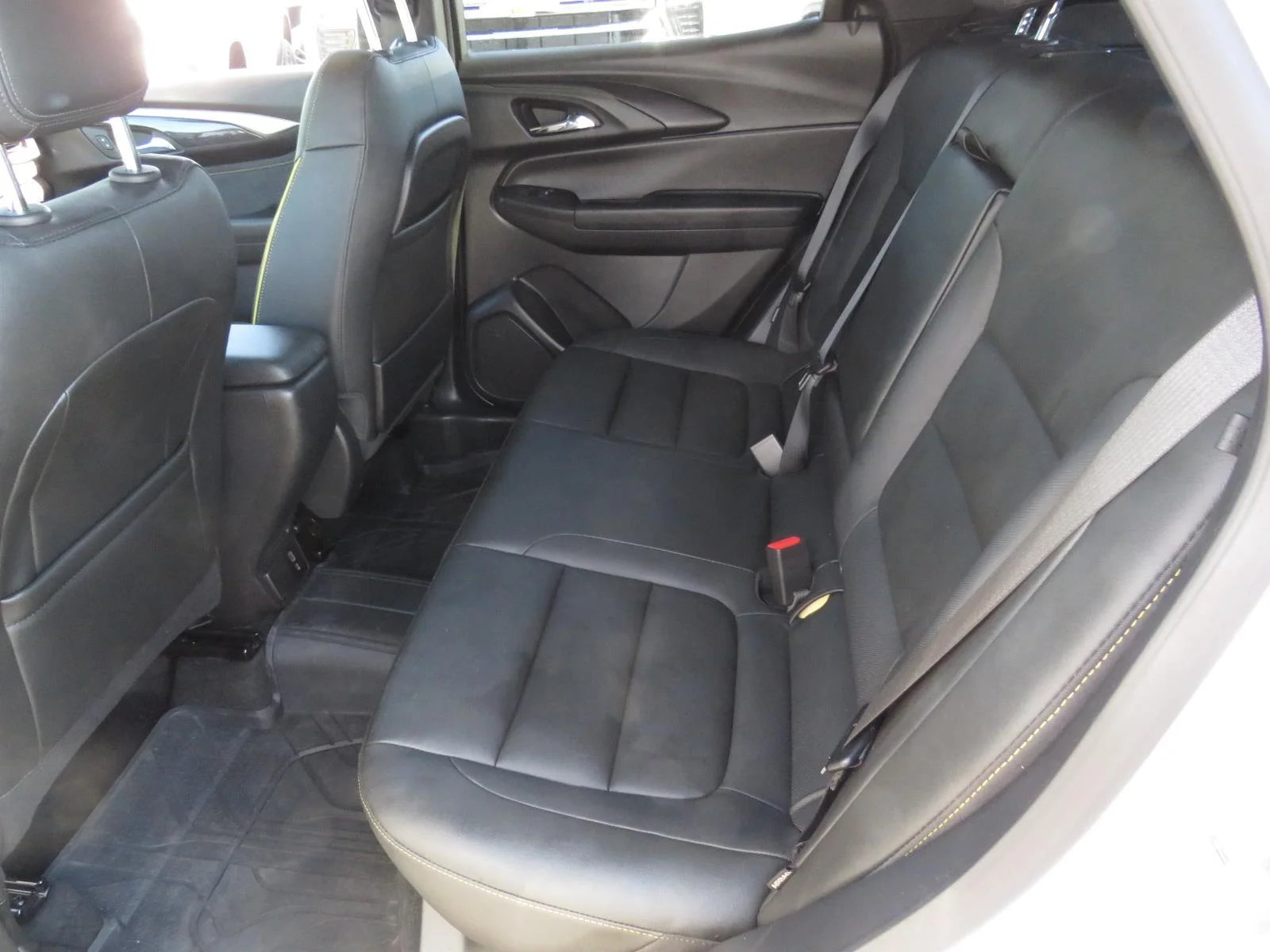 Used 2025 Pearl Chevrolet ACTIV image 24