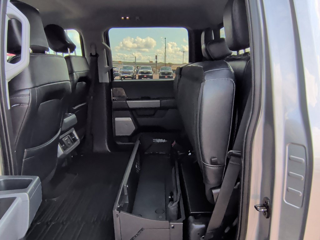 Used 2024 Silver Ford Lariat image 44