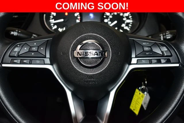 Used 2017 Blue Nissan S image 29