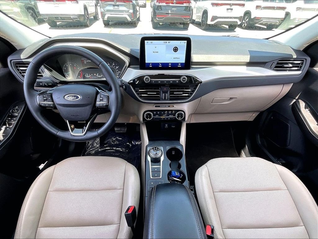 Used 2022 Agate Black Metallic Ford SEL image 20