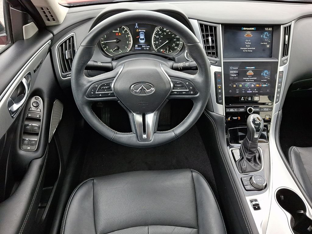 Used 2023 Red INFINITI LUXE image 11