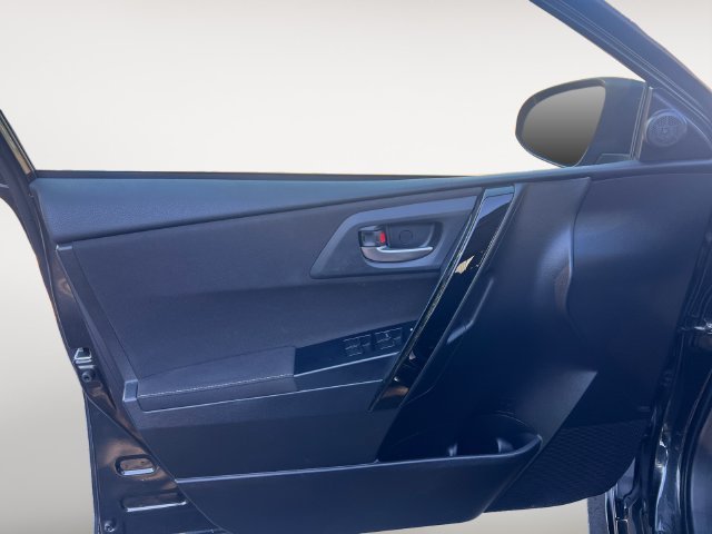 Used 2018 Black Sand Pearl Toyota Base image 10