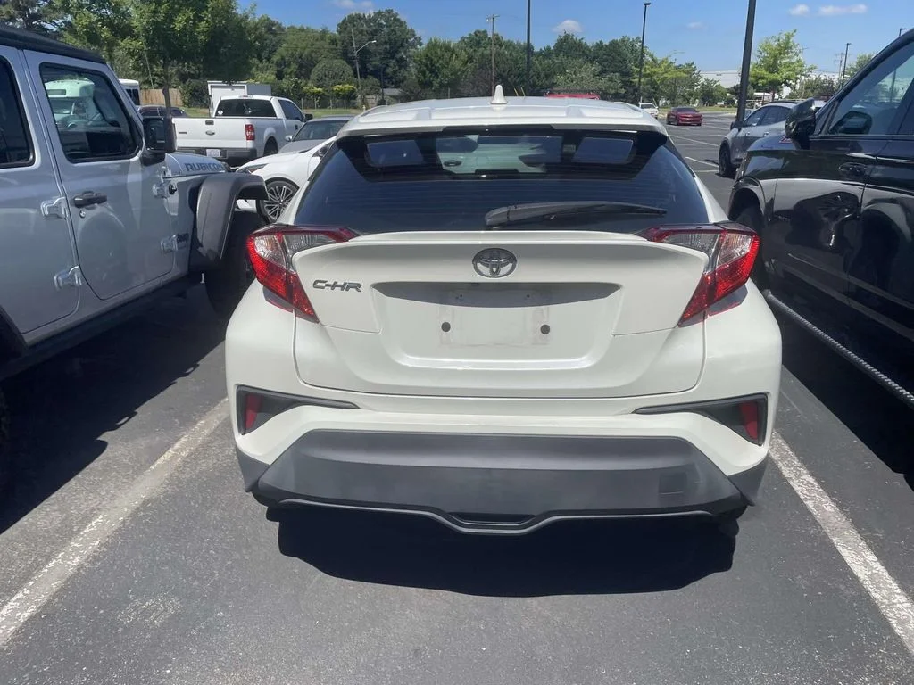 Used 2021 Blizzard Pearl Toyota LE image 5