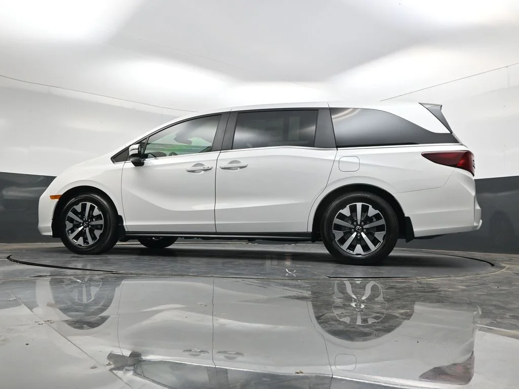 New 2026 Platinum White Pearl Honda EX-L image 31