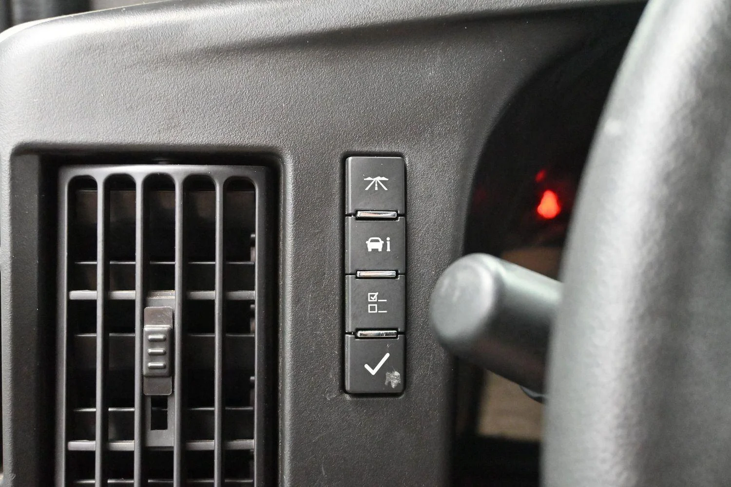Used 2024 Summit White GMC Work Van image 25