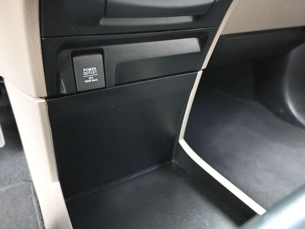Used 2020 Red Honda EX image 17