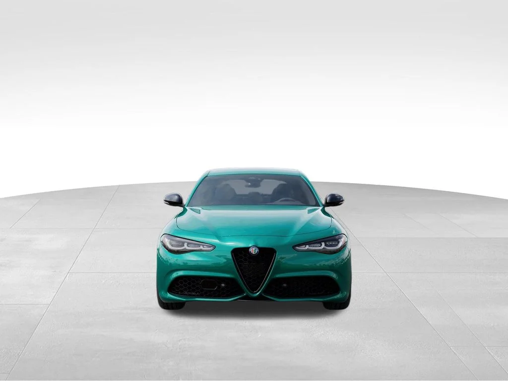 New 2025 Green Alfa Romeo Intensa image 7