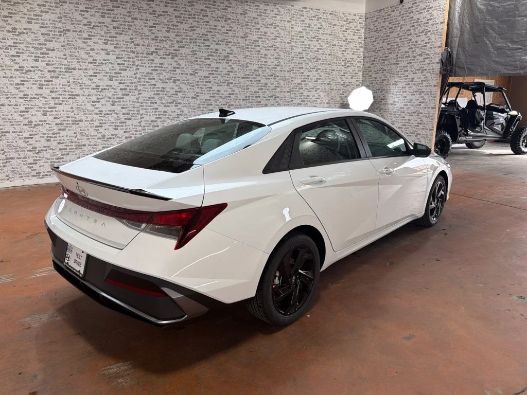 New 2026 Serenity White Hyundai SEL Sport Plus image 7