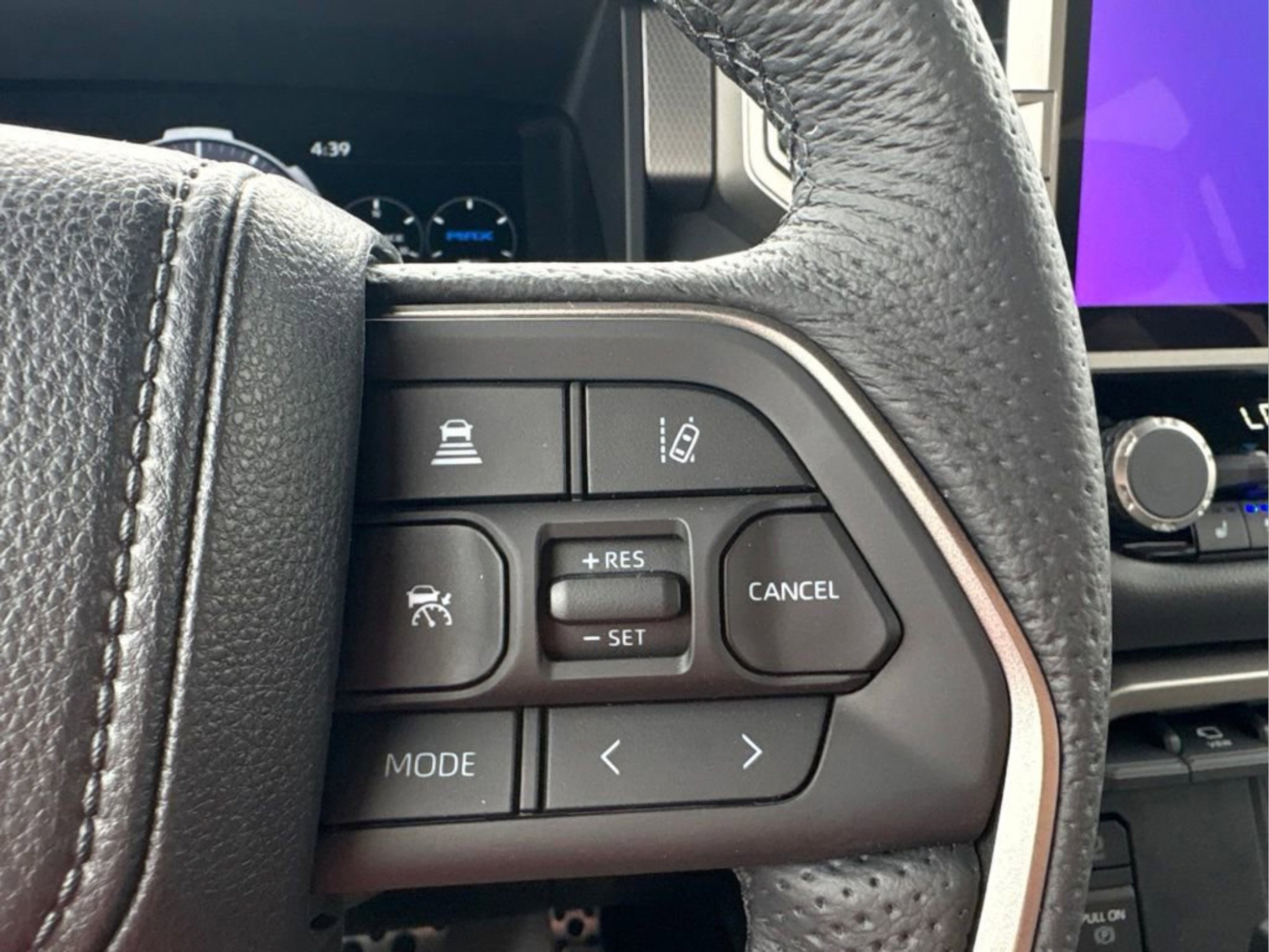 2026 Toyota Tundra Limited - Photo 14