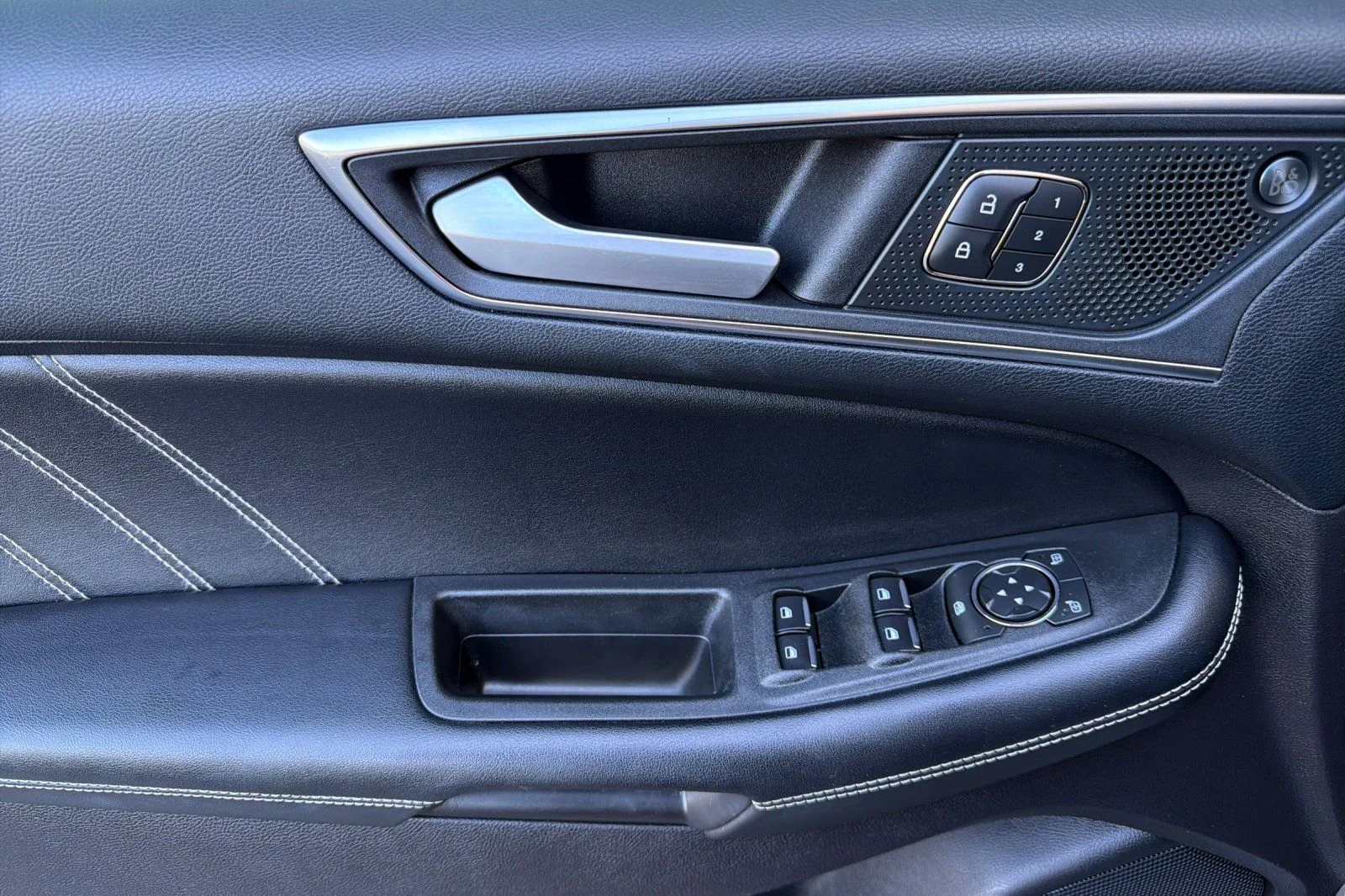Used 2022 Carbonized Gray Metallic Ford ST image 12
