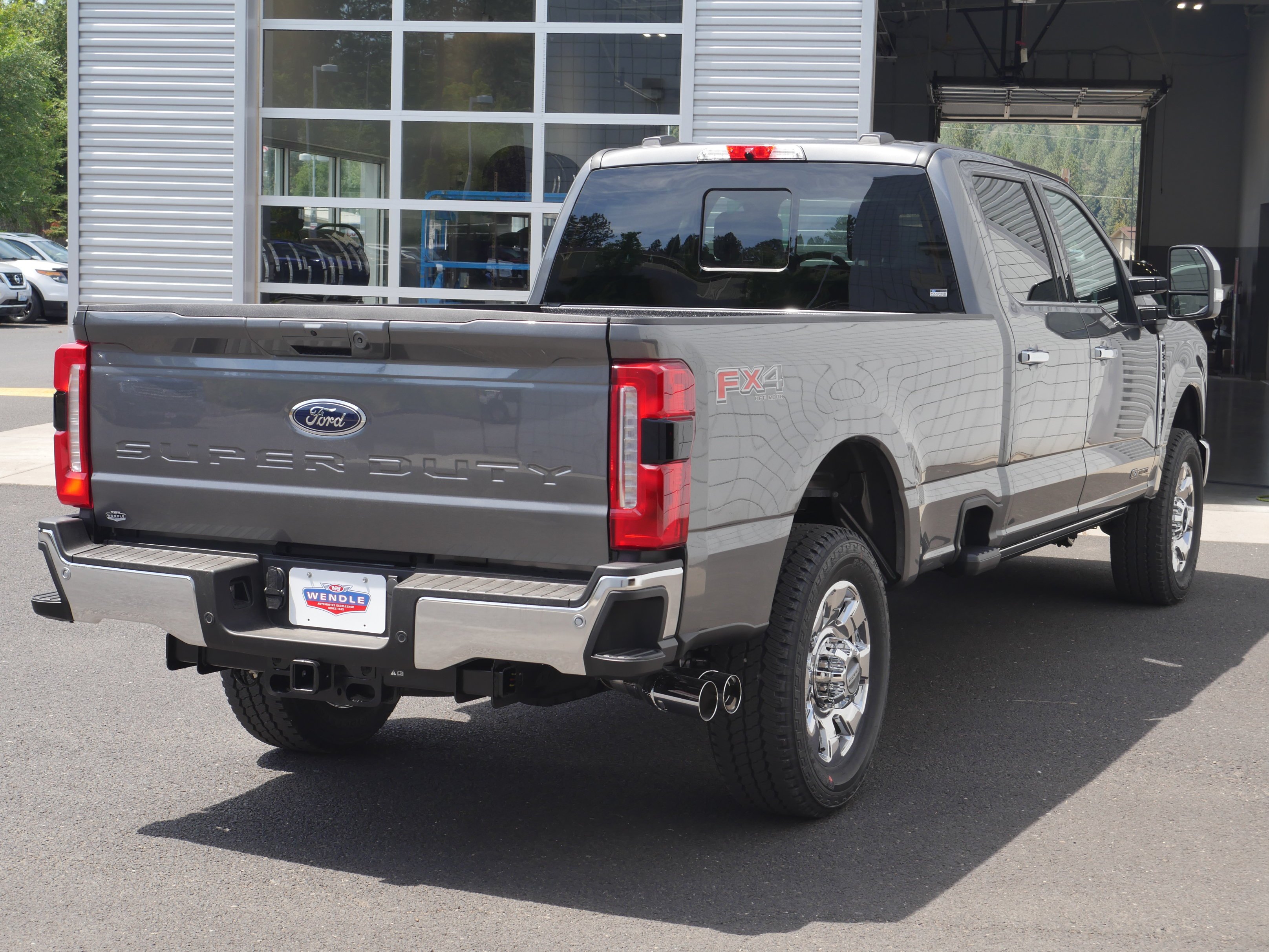 New 2026 Carbonized Gray Metallic Ford F-350® Lariat® image 28