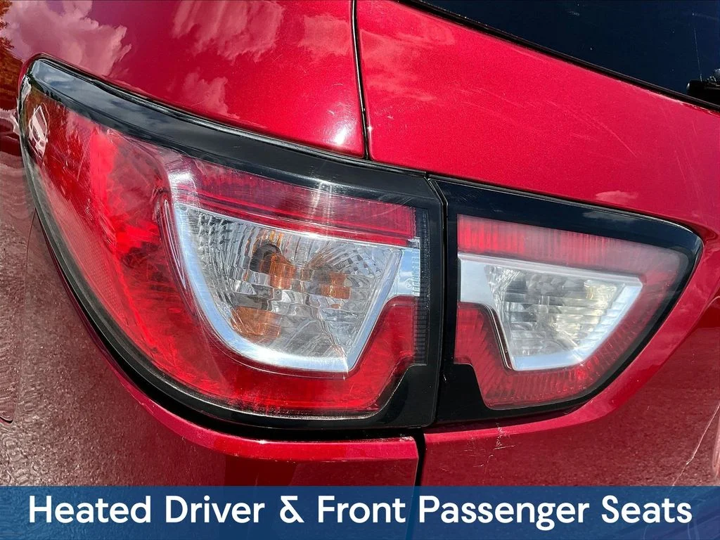 Used 2013 Red Chevrolet LT image 25