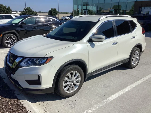 2018 Nissan Rogue SV