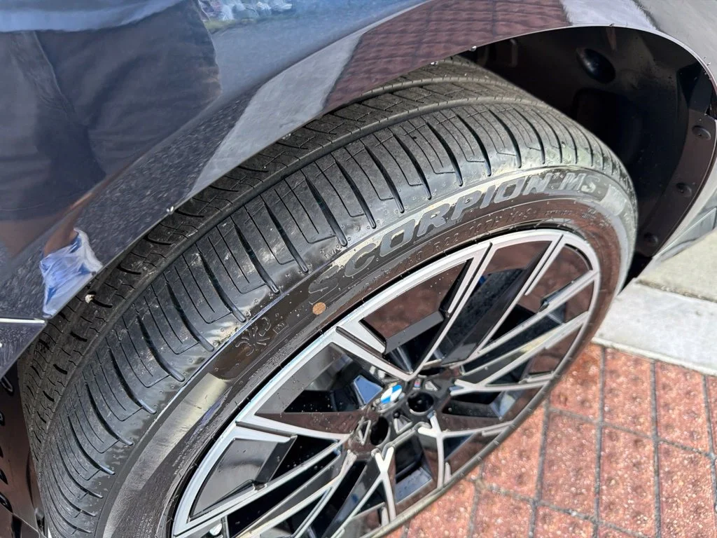 New 2027 Carbon Black Metallic BMW 40 xDrive image 11