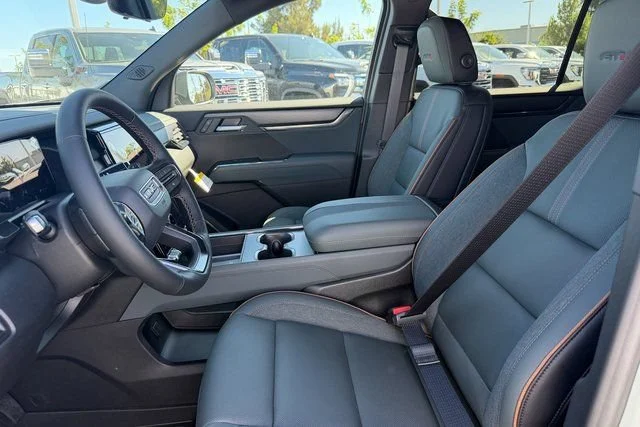 New 2026 Sterling Metallic GMC AT4 image 10
