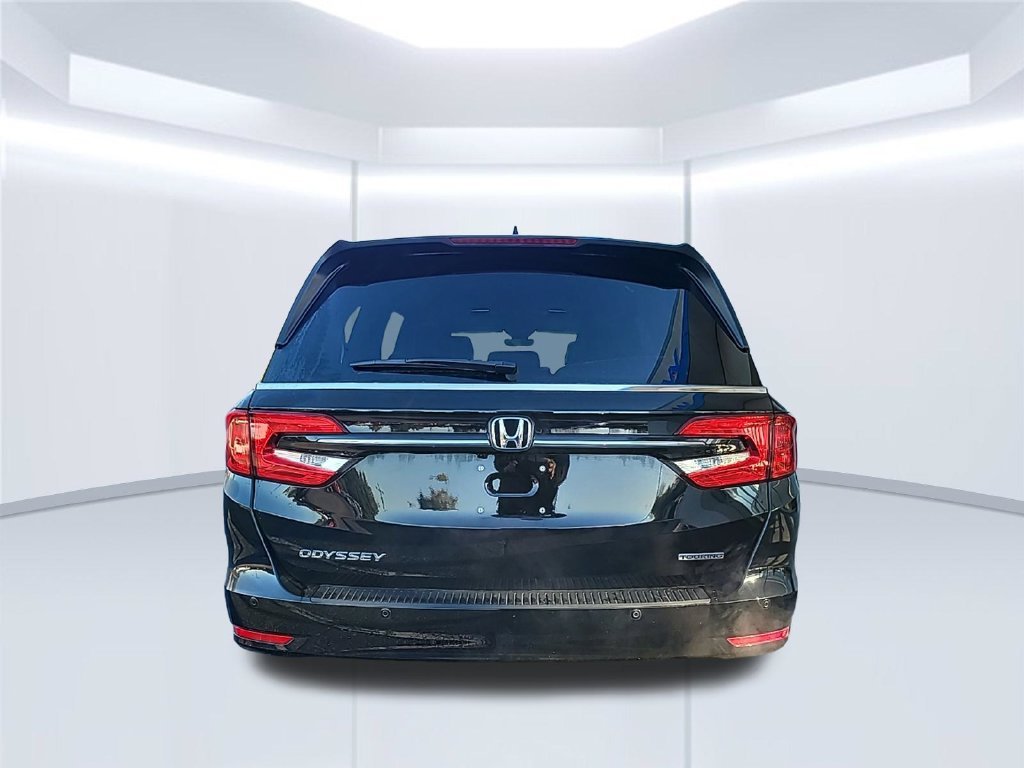 Used 2024 Crystal Black Pearl Honda Touring image 5