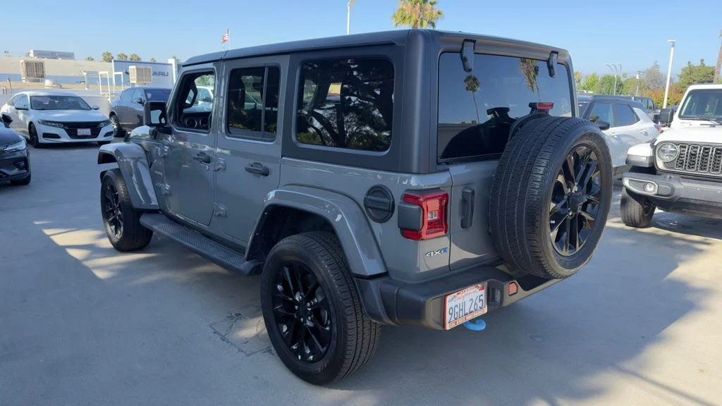 Used 2023 Gray Jeep Sahara 4xe image 5