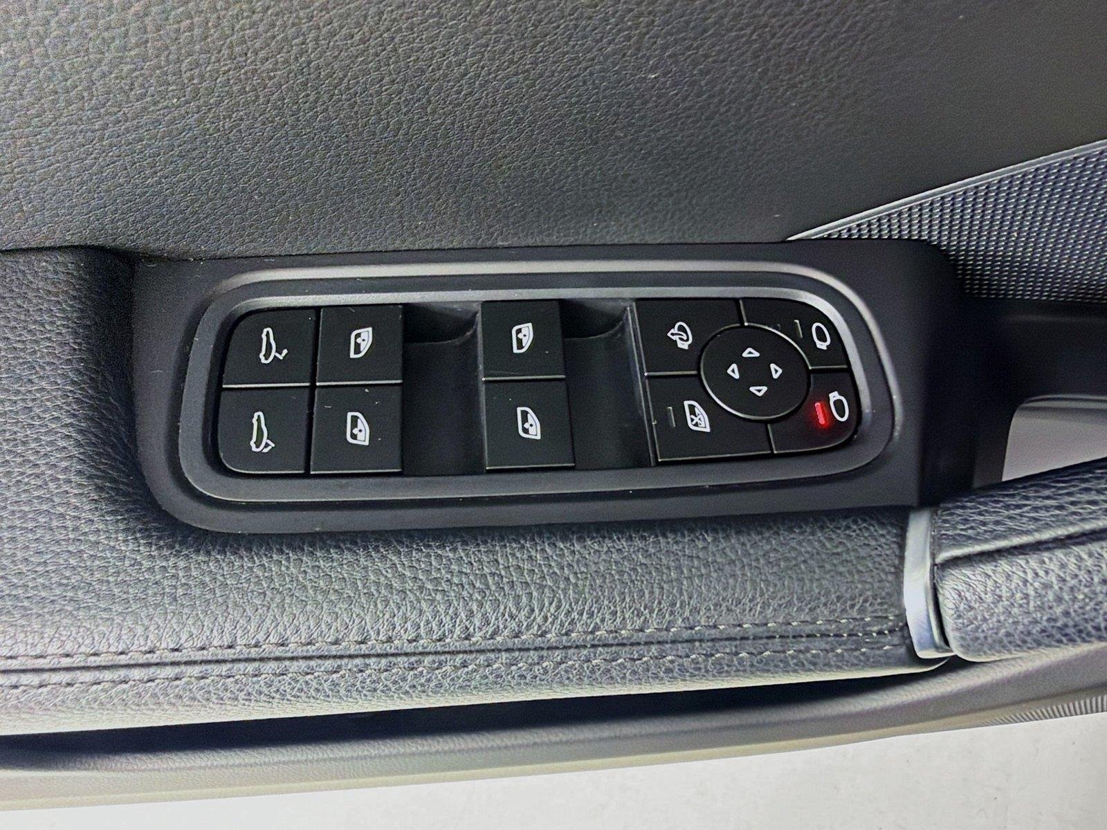 Used 2023 Chromite Black Metallic Porsche Base image 8