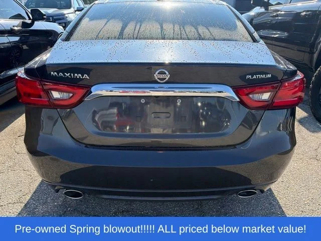Used 2016 Blue Nissan Platinum image 6