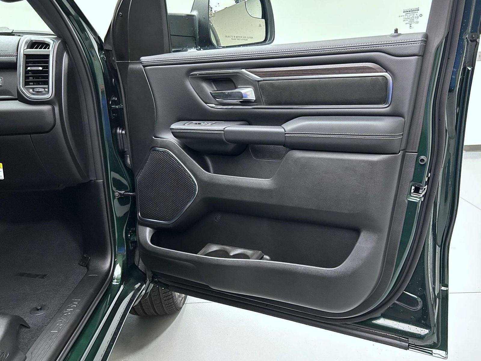 New 2026 Serrano-Green Metallic Exterior Paint RAM Laramie image 16