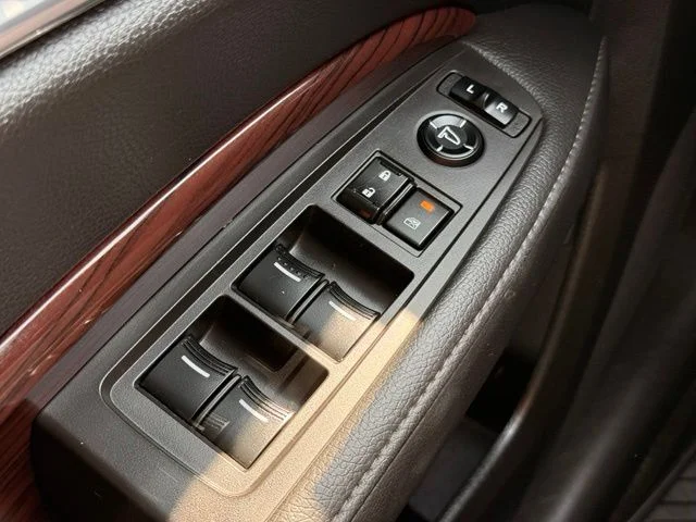 Used 2015  Acura 3.5L Technology Package image 35