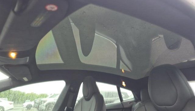 Used 2021 Red Tesla Long Range image 7