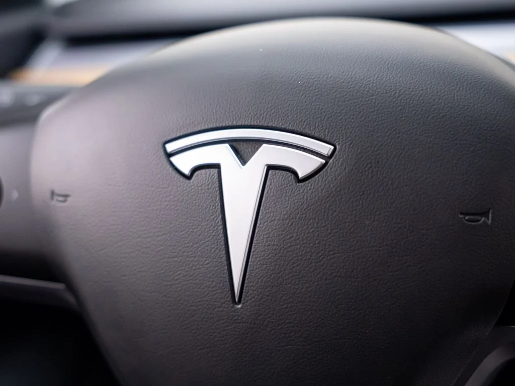 Used 2020 White Tesla Long Range image 20