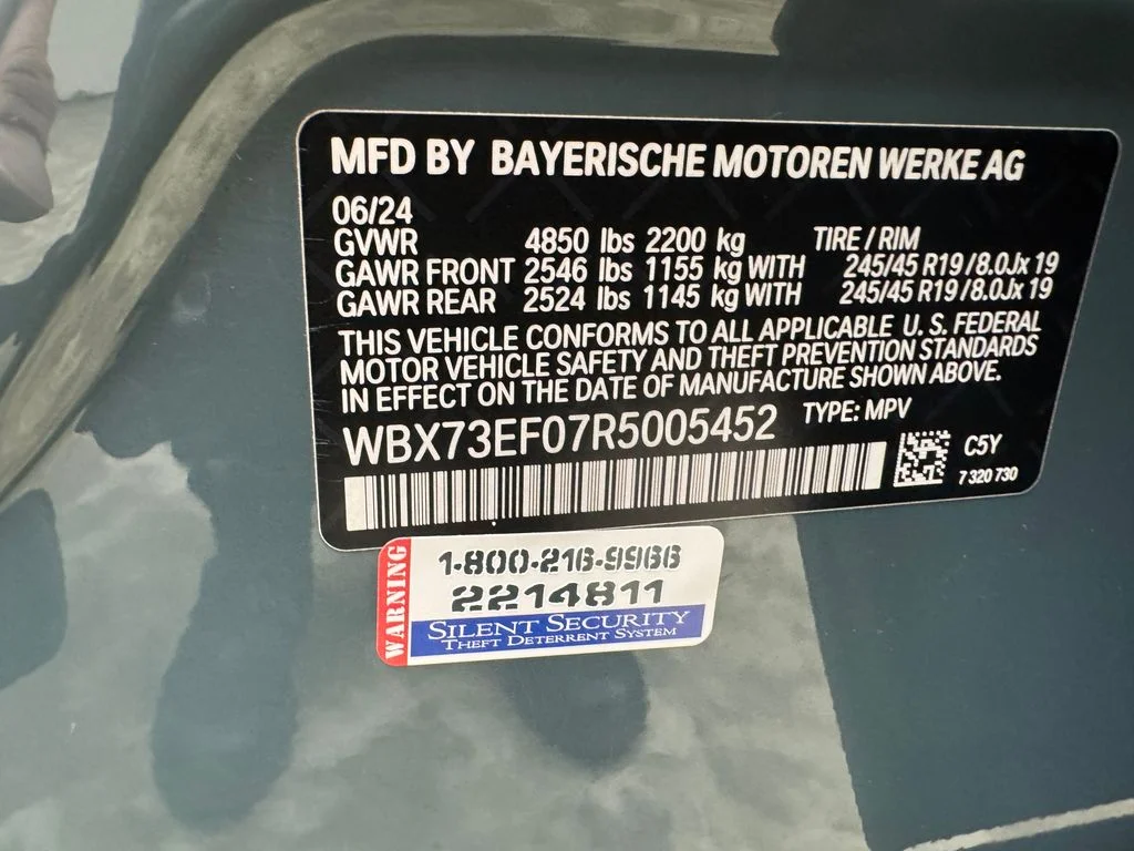 Used 2024 Green BMW xDrive28i image 33